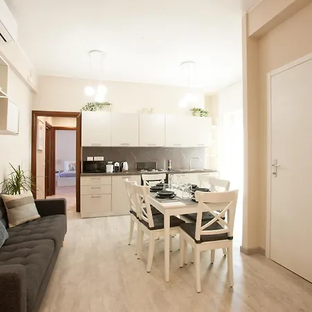Wendy House Apartment *
